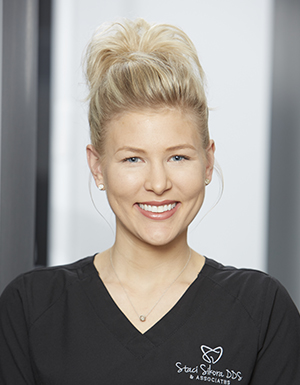 lauren dental hygienist chicago